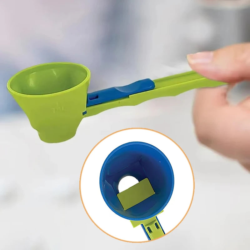 No Spill Funnel Scoop